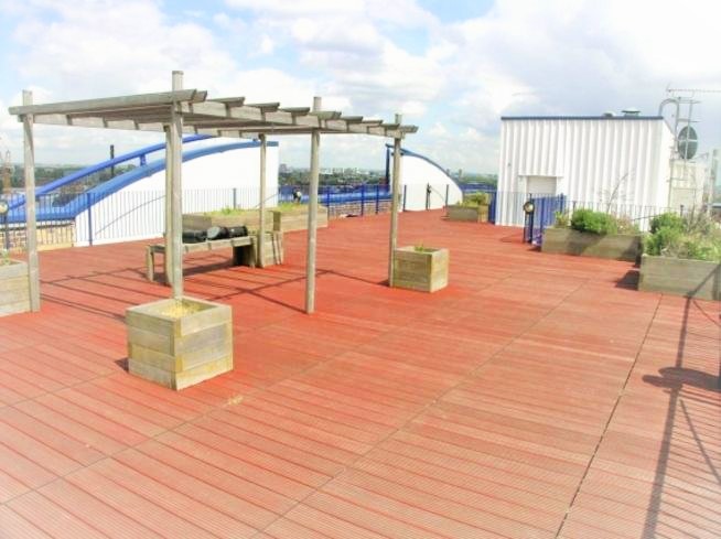 80%20skyline%20roof%20terrace
