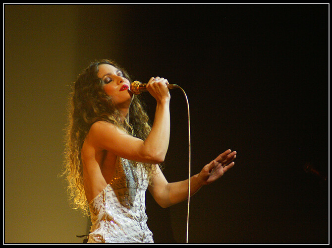 Vanessa-Paradis-Londres